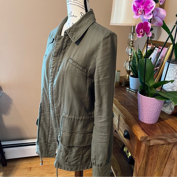 Women’s LUCKY BRAND Olive Green
Drawstring Waist Utility Jacket. Sz. Medium. - Picture 3 of 10